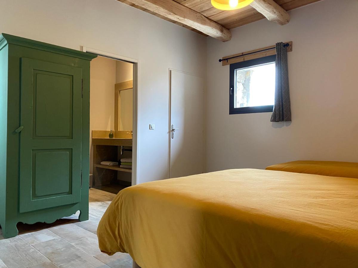 Le Clos Des Muriers Saint Alban Auriolles Exteriör bild